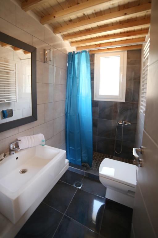 Blue Seaside Studios Фанари Номер фото