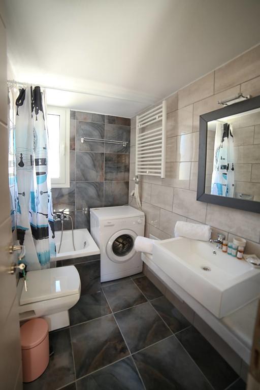 Blue Seaside Studios Фанари Номер фото