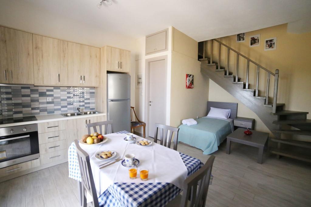 Blue Seaside Studios Фанари Номер фото